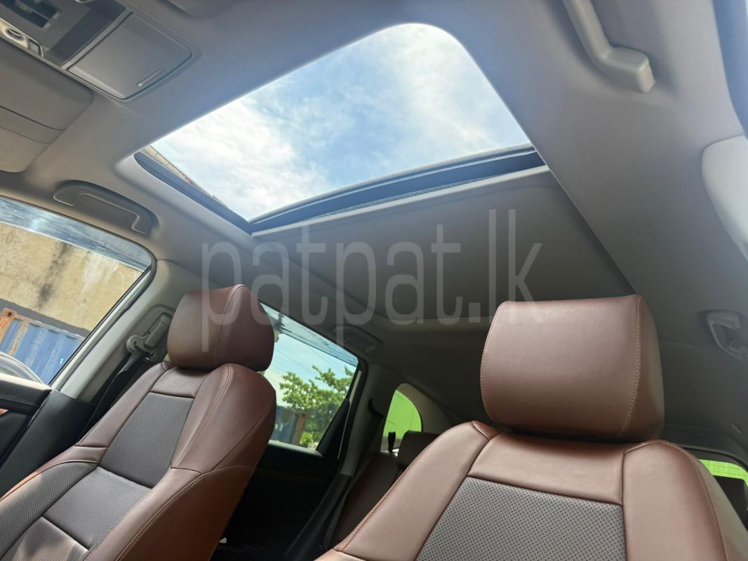 Honda CR V 2018 - பயன்படுத்தப்பட்டது SUV sale in Sri Lanka - patpat.lk