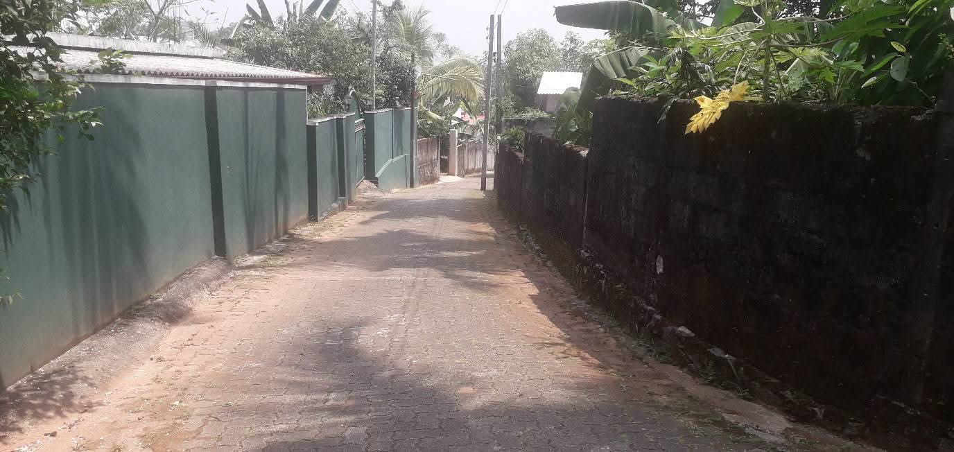 Commercial Land for Sale in Malabe