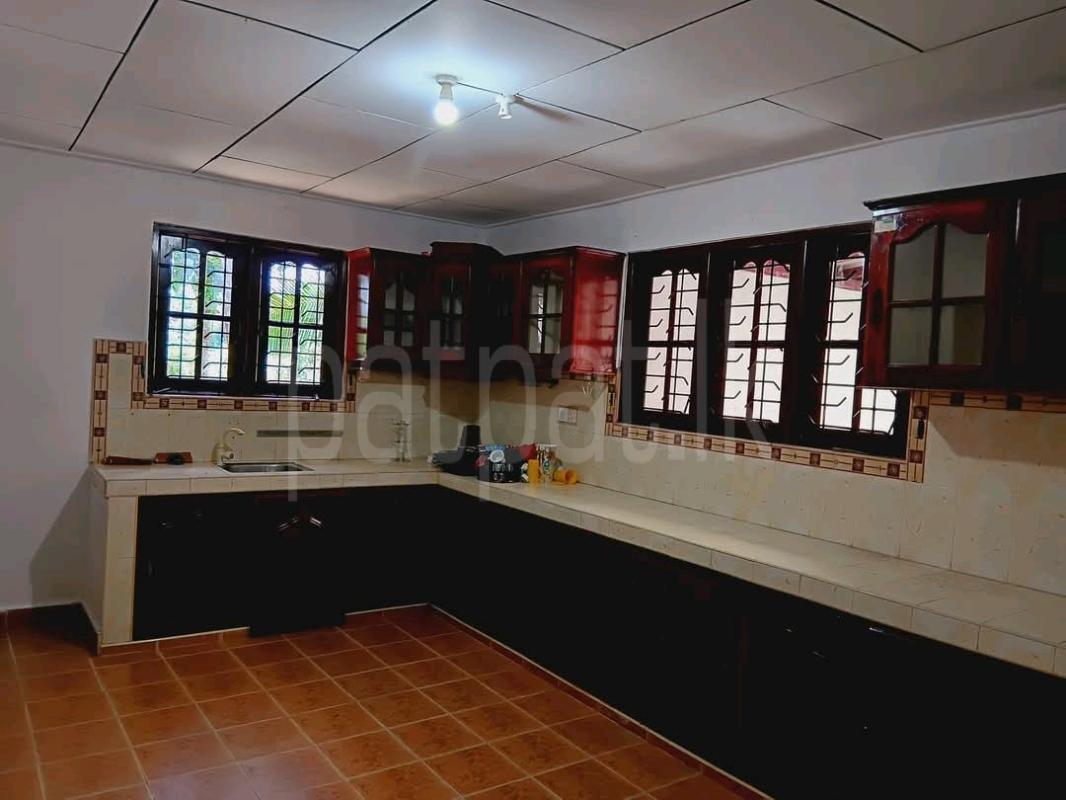 House for Sale in Yakkala