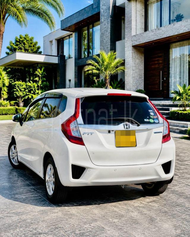 Honda Fit 2015 - Used Car sale in Sri Lanka - patpat.lk