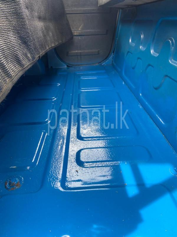 Advertisement image 6