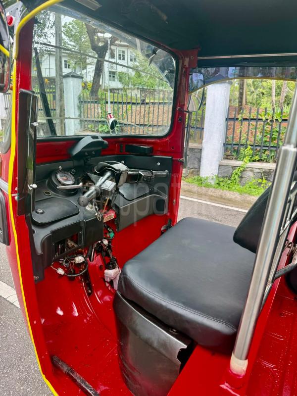 Advertisement image 6