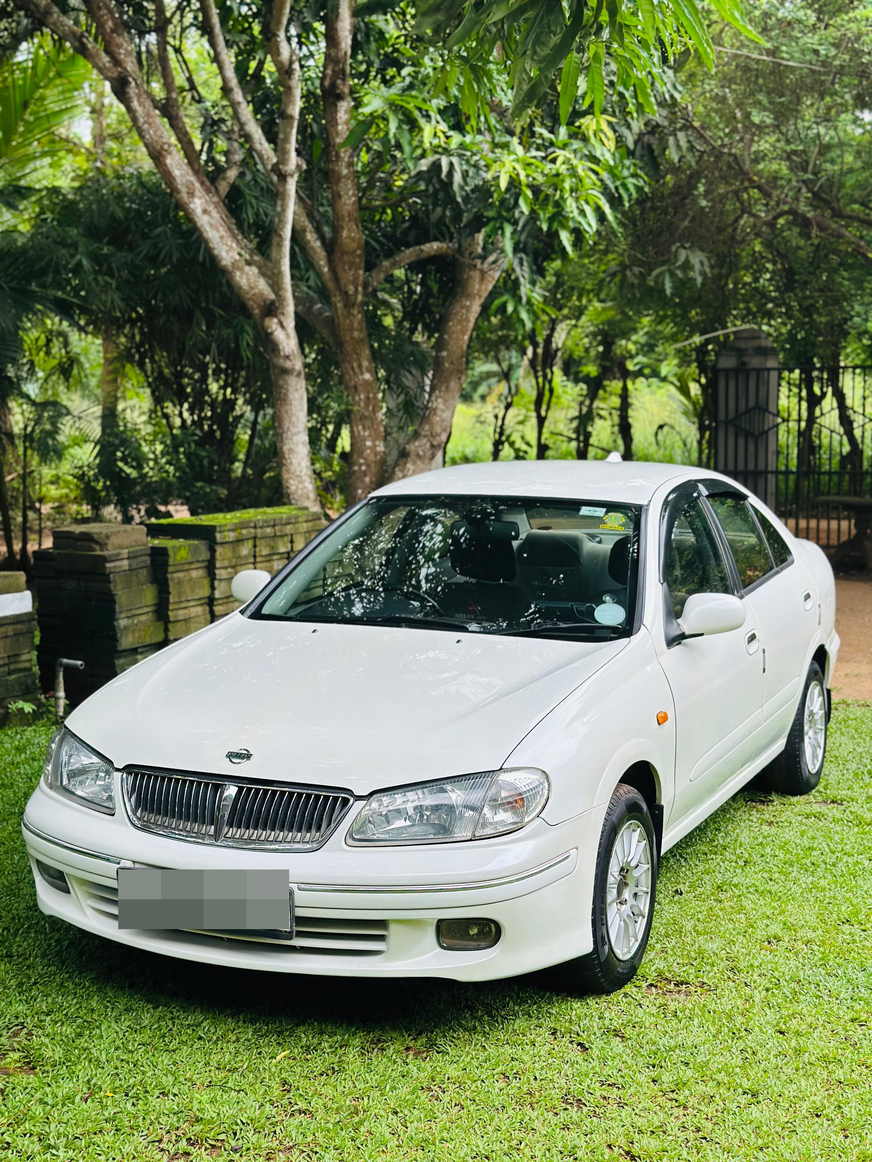 Nissan Sunny 2000 - பயன்படுத்தப்பட்டது கார் sale in Sri Lanka - patpat.lk