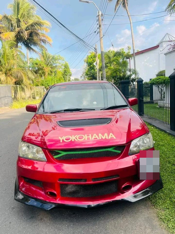 Mitsubishi Lancer 2002 ads-image-1