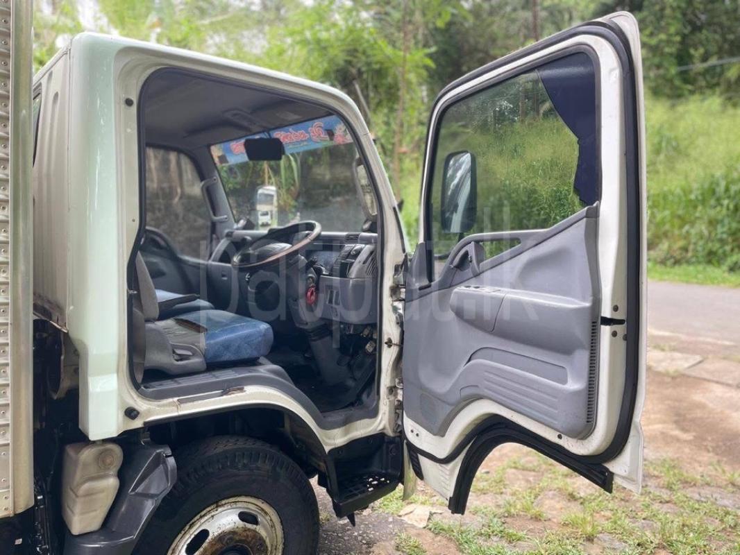 Advertisement image 5