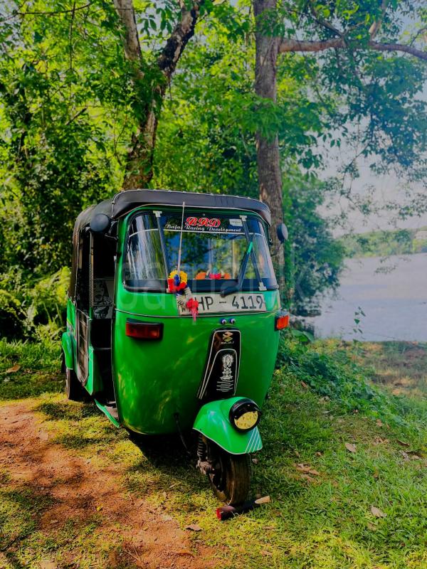 Bajaj Three Wheel 2003 - பயன்படுத்தப்பட்டது முச்சக்கர வண்டி sale in Sri Lanka - patpat.lk