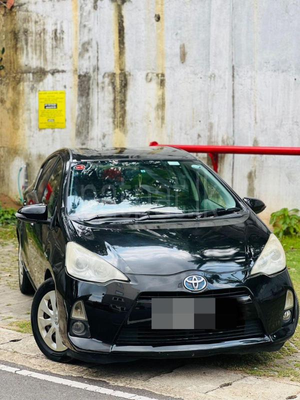 Toyota Aqua 2013 - Used Car sale in Sri Lanka - patpat.lk