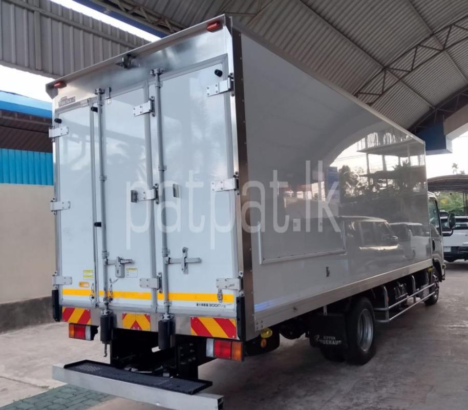 Advertisement image 4