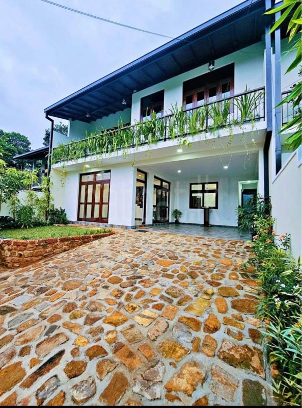 House for Sale in Hokandara ads-image-1