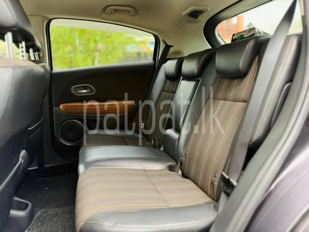 Advertisement image 6