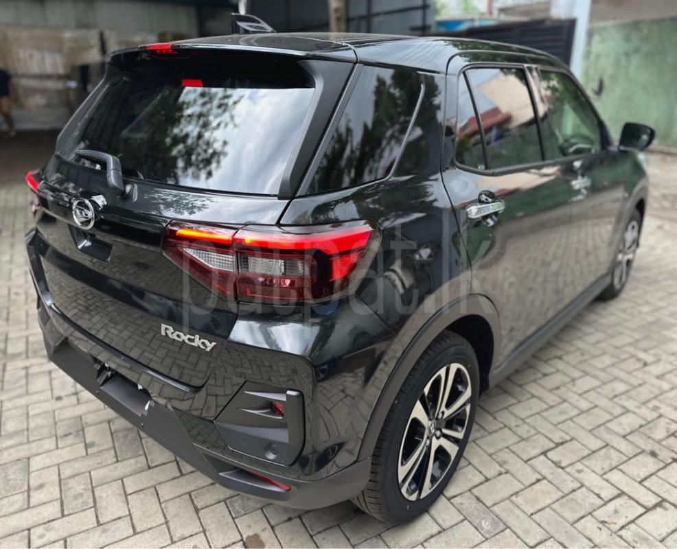 Advertisement image 4