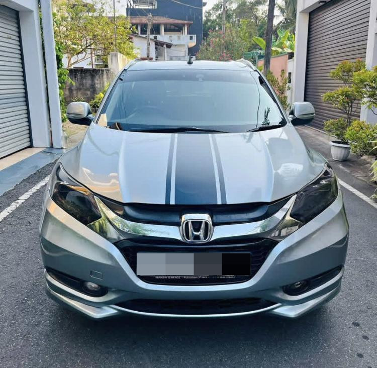 Honda Vezel 2014 - Used SUV sale in Sri Lanka - patpat.lk