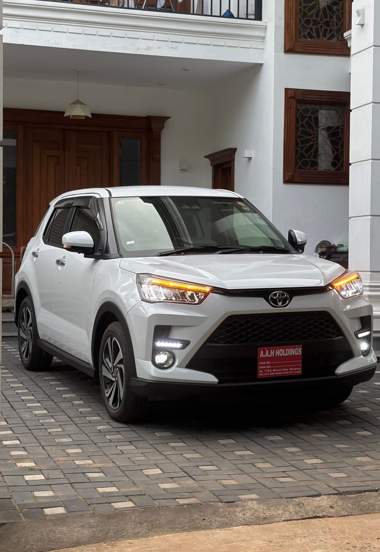 Toyota Raize 2025 - சான்றளிக்கப்பட்டது SUV sale in Sri Lanka - patpat.lk