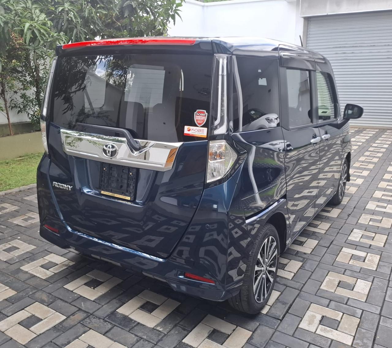 Toyota Roomy 2024 - சான்றளிக்கப்பட்டது வேன் sale in Sri Lanka - patpat.lk