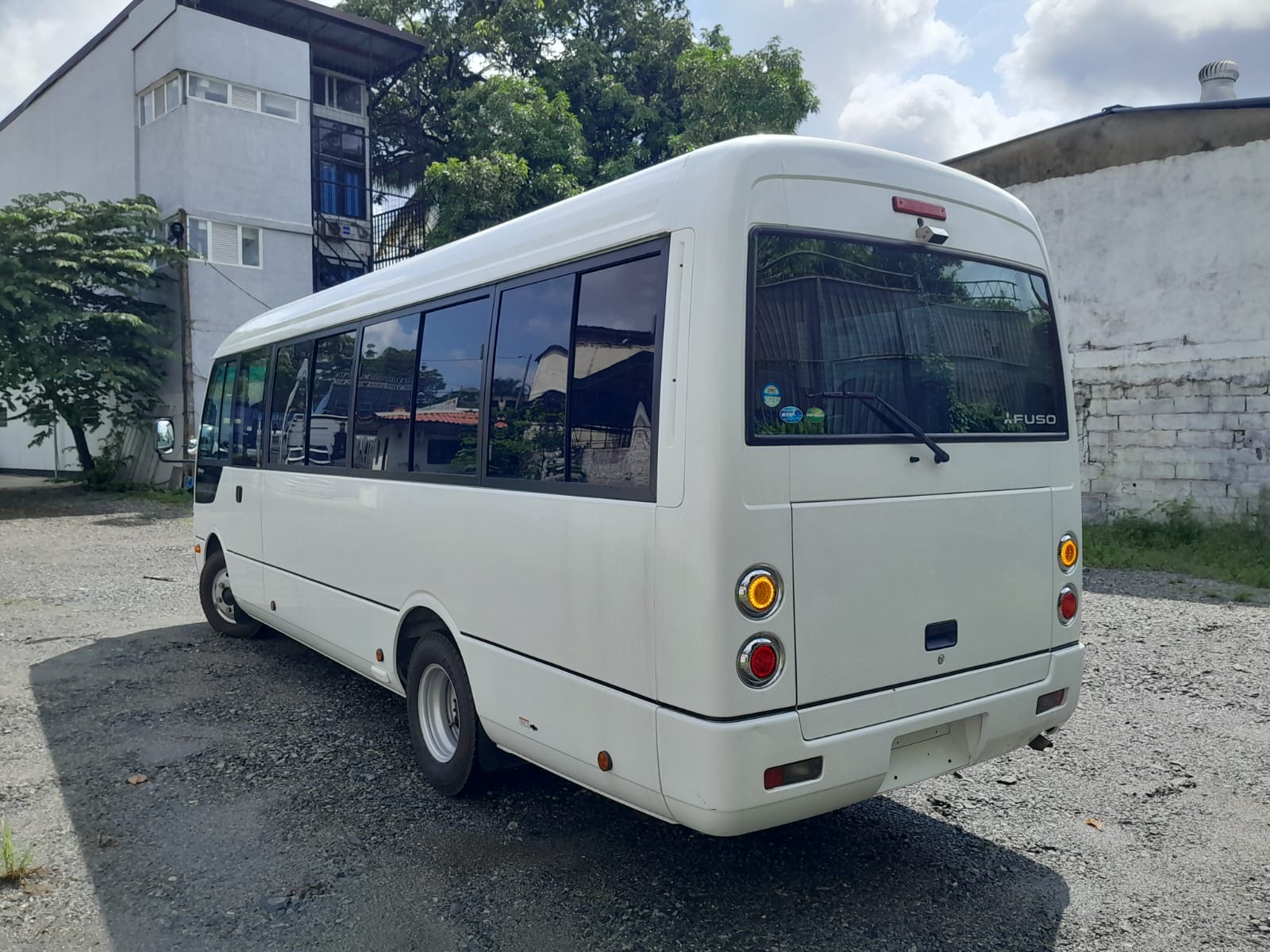 Mitsubishi Fuso 2022 - Reconditioned Bus sale in Sri Lanka - patpat.lk