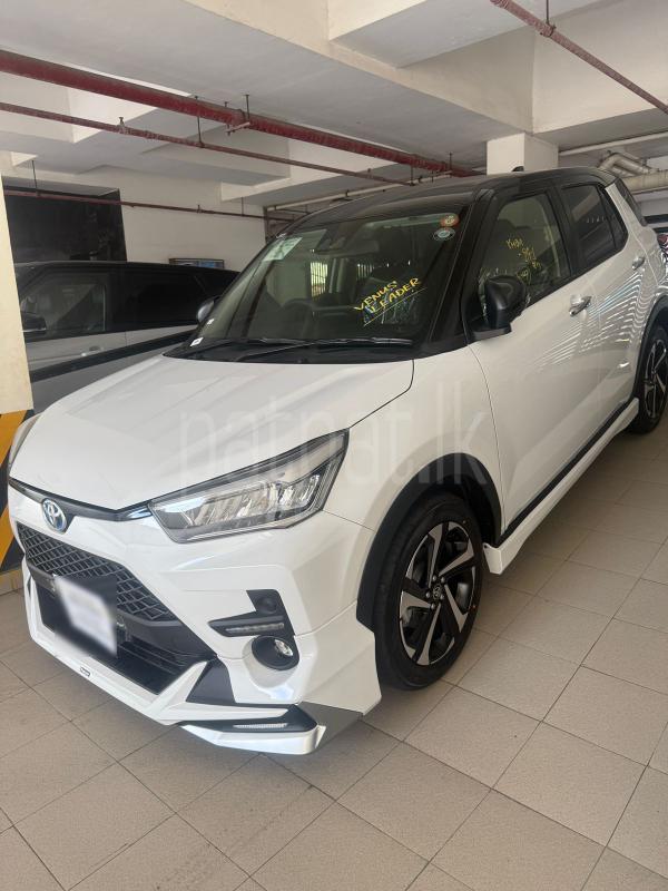 Toyota Raize 2025 - சான்றளிக்கப்பட்டது SUV sale in Sri Lanka - patpat.lk