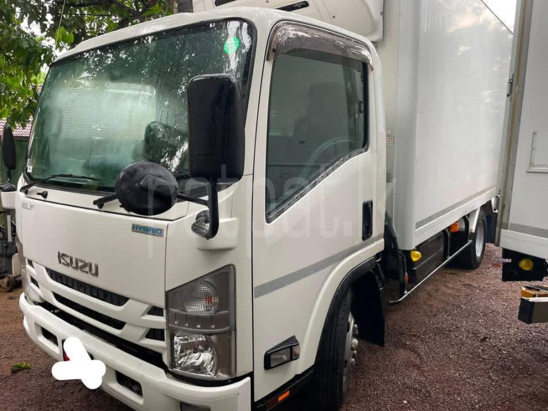 Isuzu ELF 2020 - பயன்படுத்தப்பட்டது டிரக் sale in Sri Lanka - patpat.lk