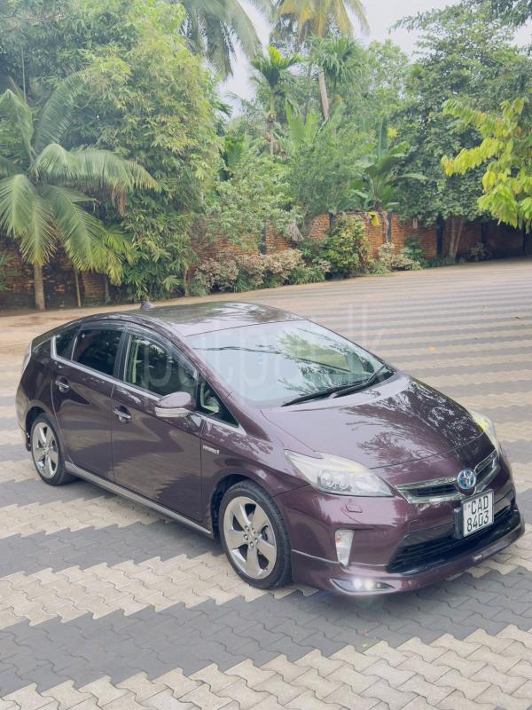 Toyota Prius 2013 - Used Car sale in Sri Lanka - patpat.lk