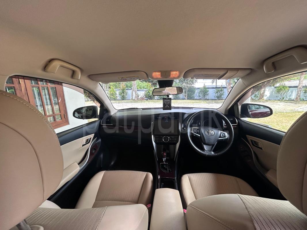 Toyota Premio 2017 - பயன்படுத்தப்பட்டது கார் sale in Sri Lanka - patpat.lk
