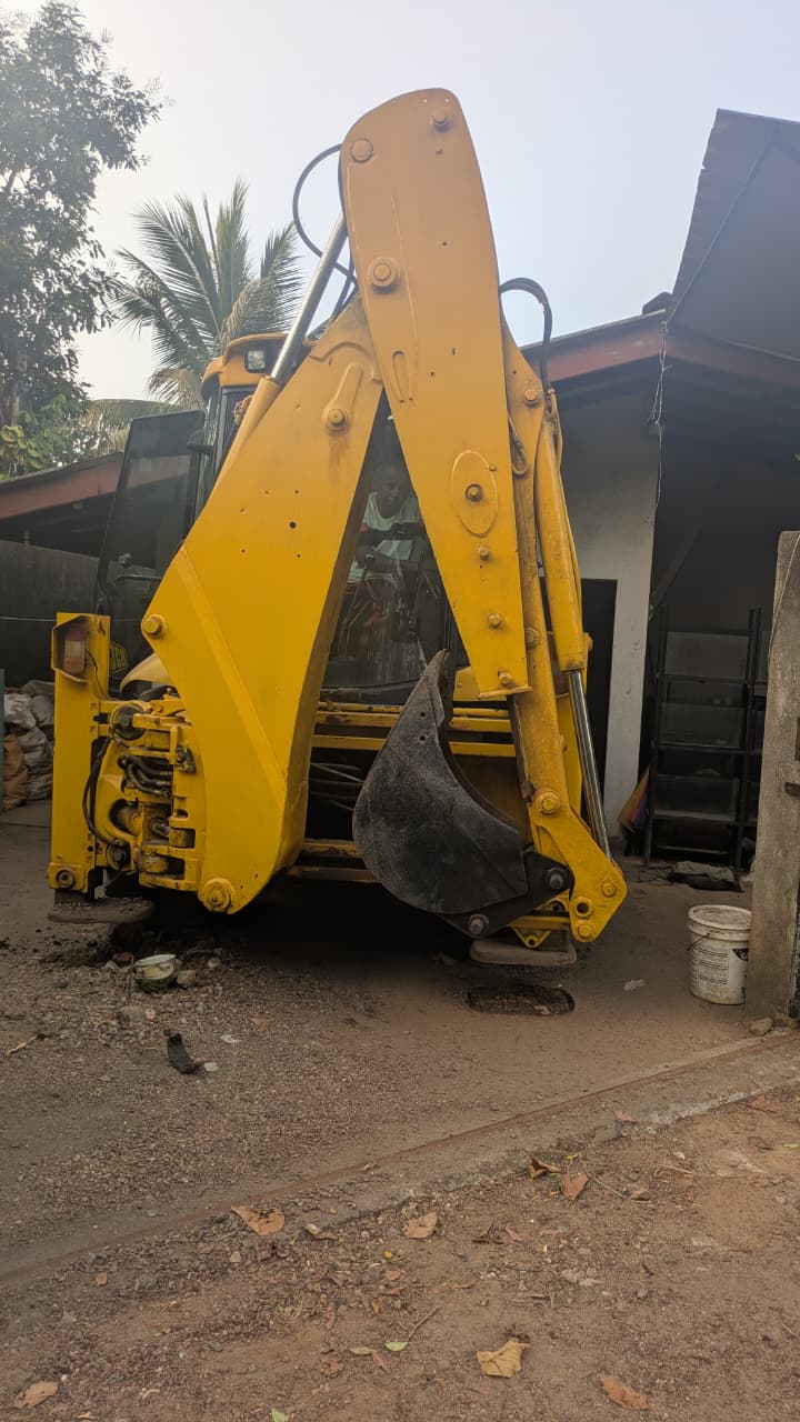 JCB 3DX 2005 - Used Heavy sale in Sri Lanka - patpat.lk