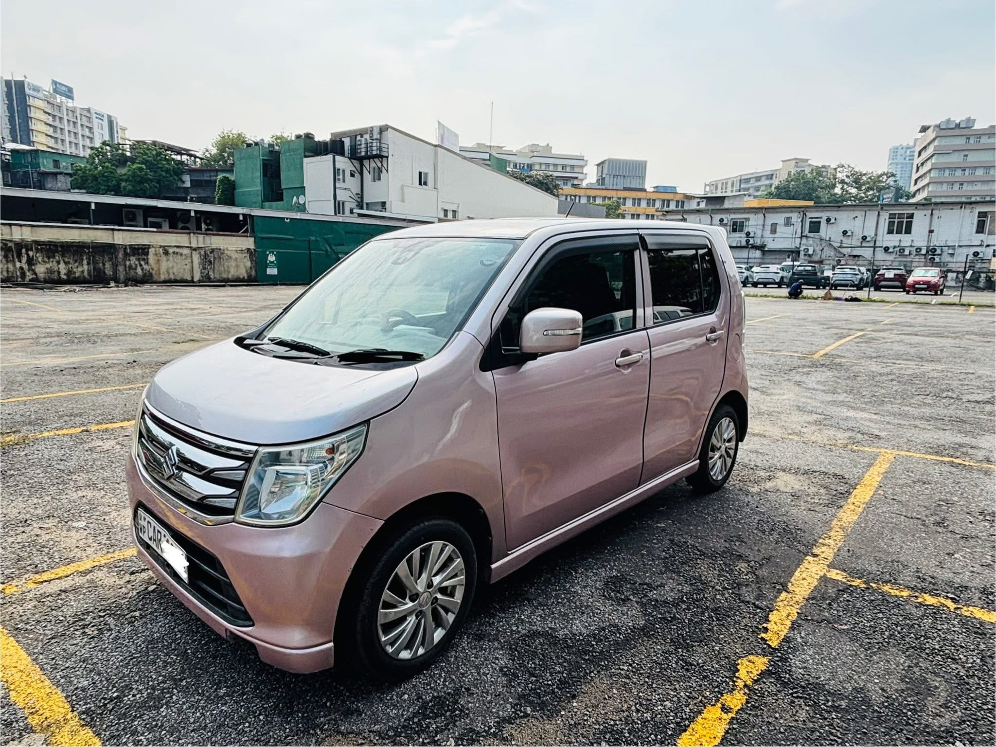 Suzuki Wagon R 2015 - பயன்படுத்தப்பட்டது கார் sale in Sri Lanka - patpat.lk