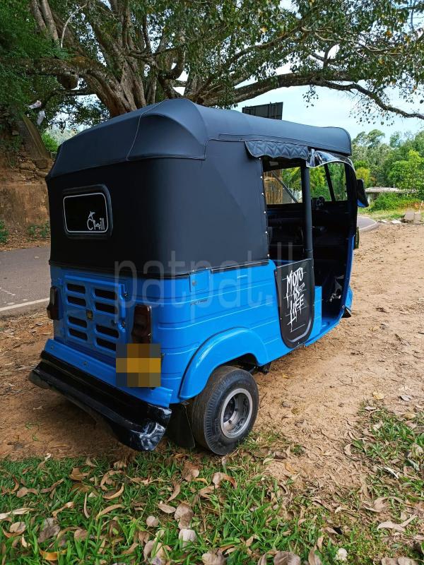 Bajaj 4 stroke 2014 - பயன்படுத்தப்பட்டது முச்சக்கர வண்டி sale in Sri Lanka - patpat.lk