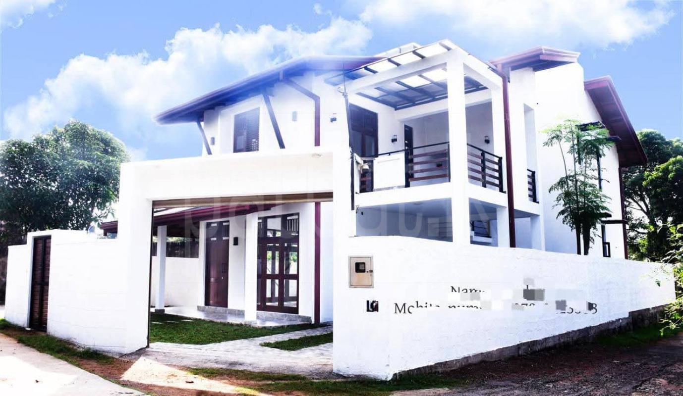 House for Sale in Boralesgamuwa