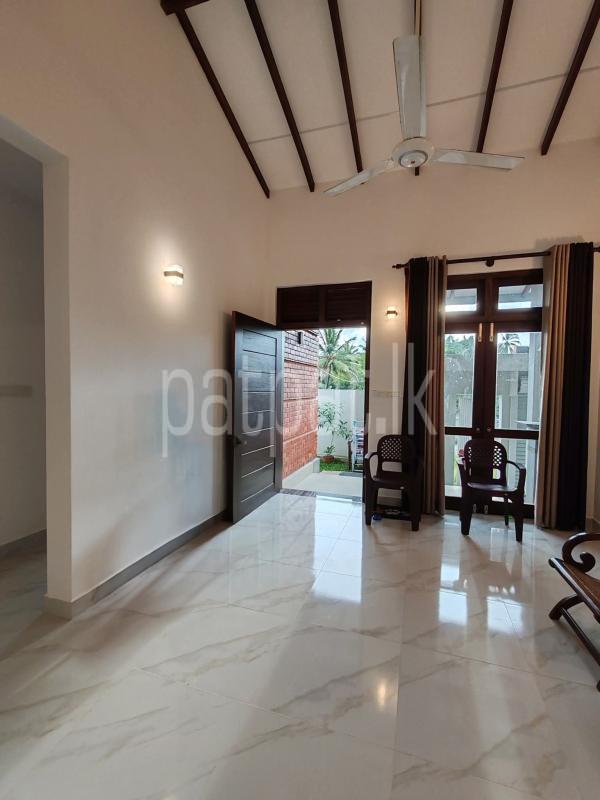 House for Sale in Athurugiriya