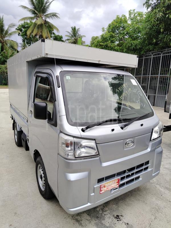 Advertisement image 1