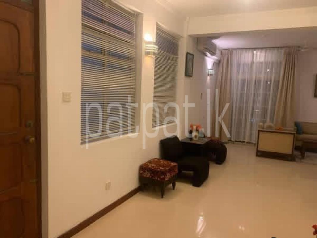 Furnished Apartment for Sale in Wellawatta (Colombo 06)