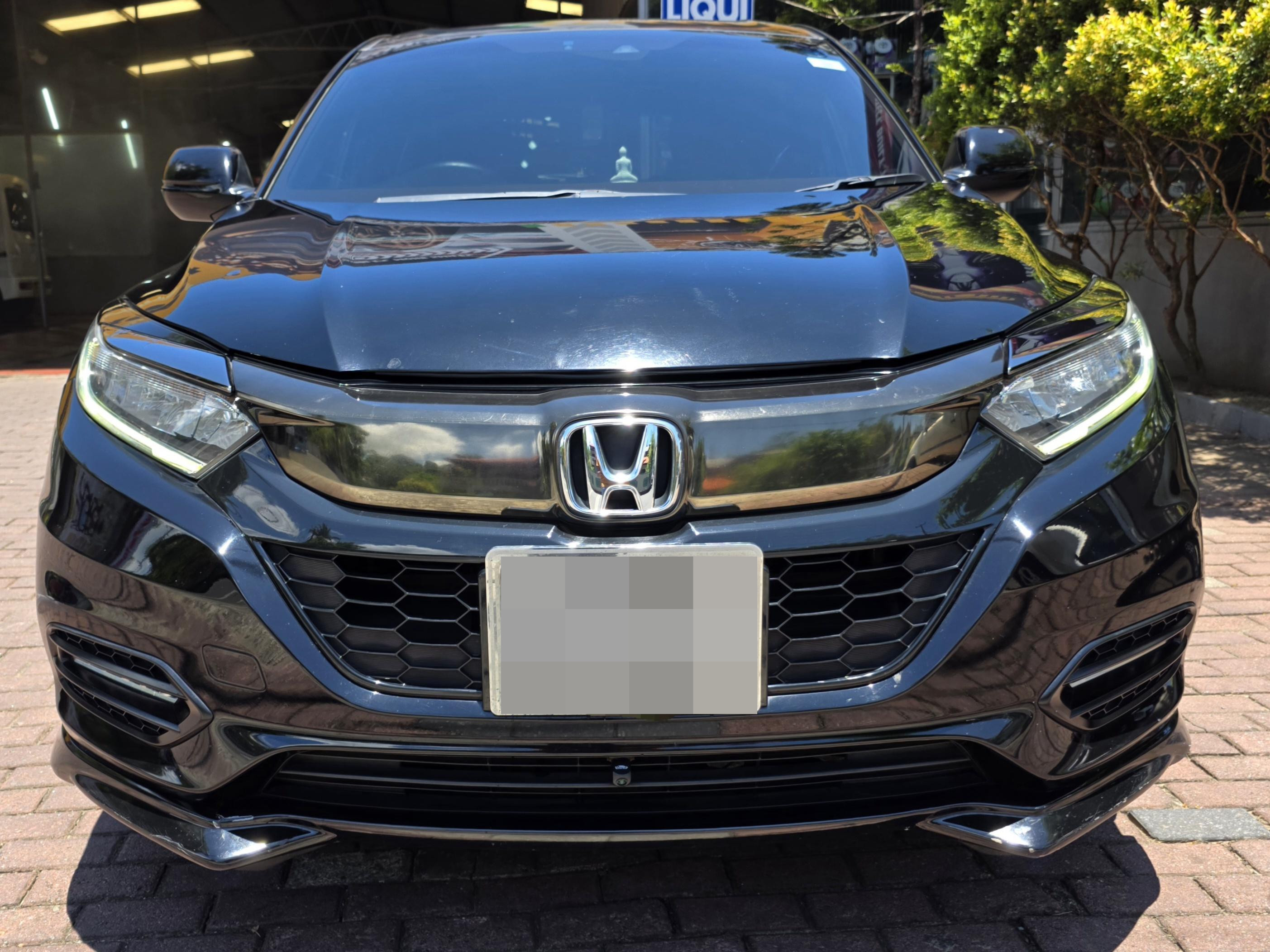 Honda Vezel 2018 ads-image-1