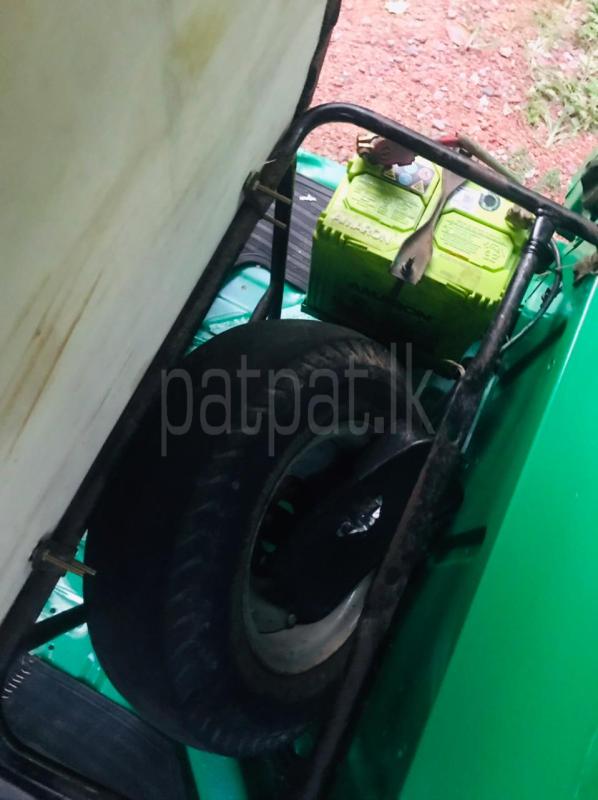 Bajaj Three Wheel 2012 - பயன்படுத்தப்பட்டது முச்சக்கர வண்டி sale in Sri Lanka - patpat.lk