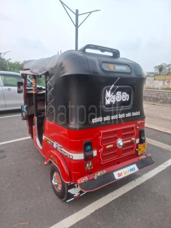 Bajaj Three Wheel 2015 - Used Three wheeler sale in Sri Lanka - patpat.lk