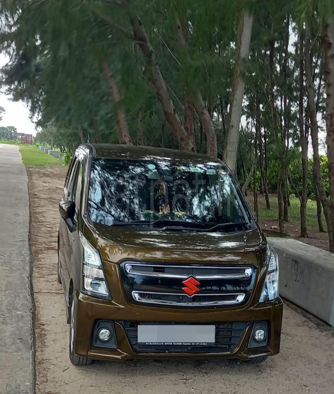 Suzuki Wagon R 2017 - பயன்படுத்தப்பட்டது கார் sale in Sri Lanka - patpat.lk