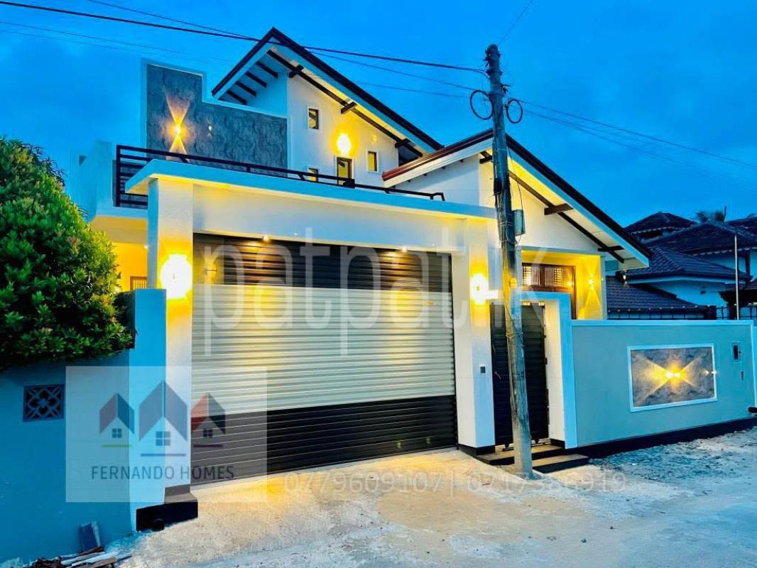 Advertisement image 1