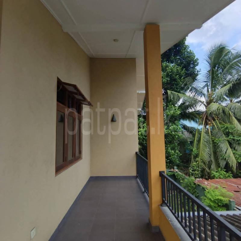 House for Sale in Boralesgamuwa