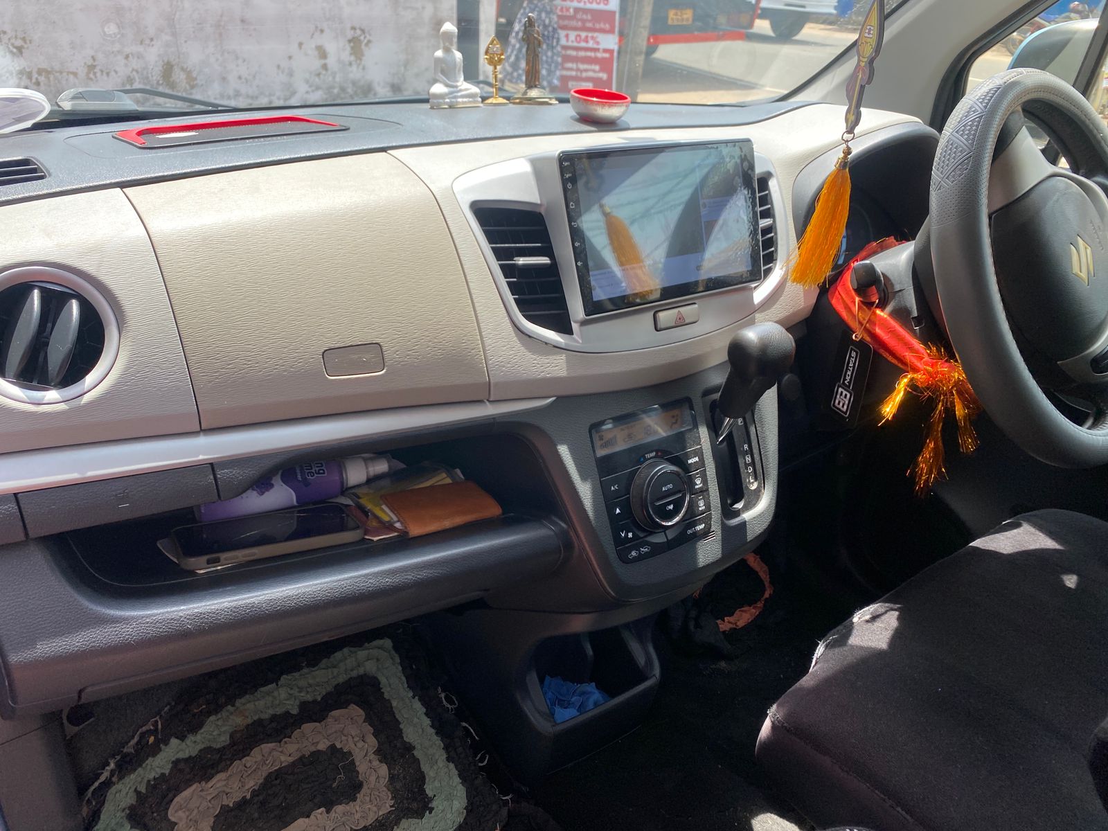 Suzuki Wagon R 2014 - பயன்படுத்தப்பட்டது கார் sale in Sri Lanka - patpat.lk