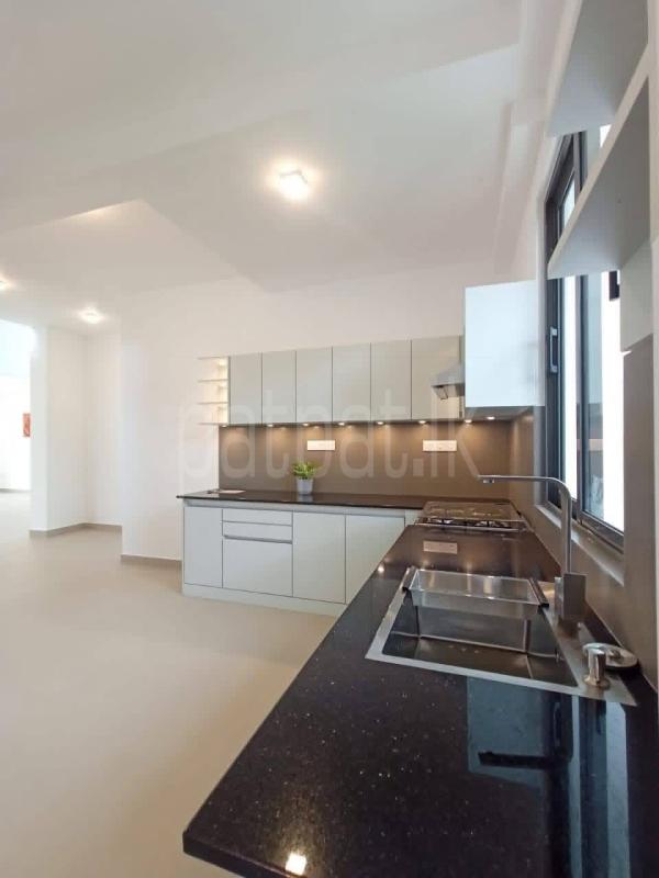 House for Sale in Piliyandala