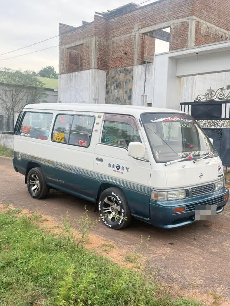 Nissan Caravan 1995 - பயன்படுத்தப்பட்டது வேன் sale in Sri Lanka - patpat.lk