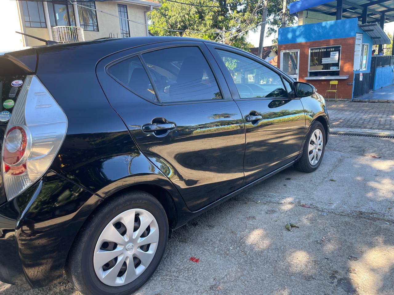 Toyota Aqua 2013 - භාවිතා කරන ලද කාර් sale in Sri Lanka - patpat.lk