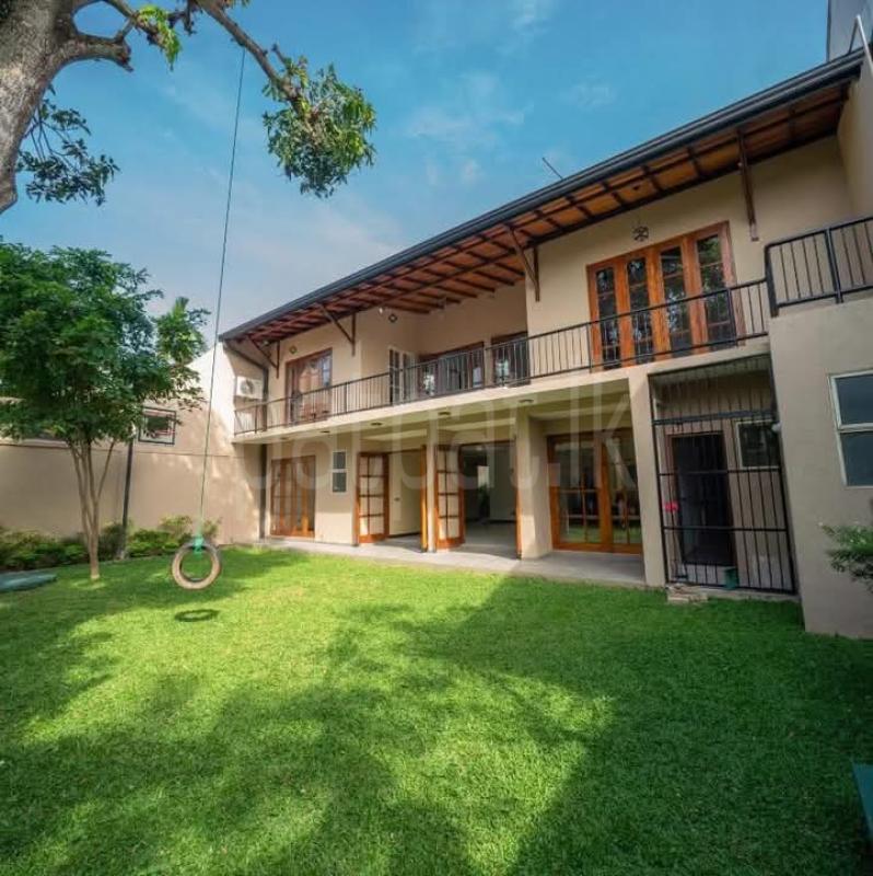 Advertisement image 6