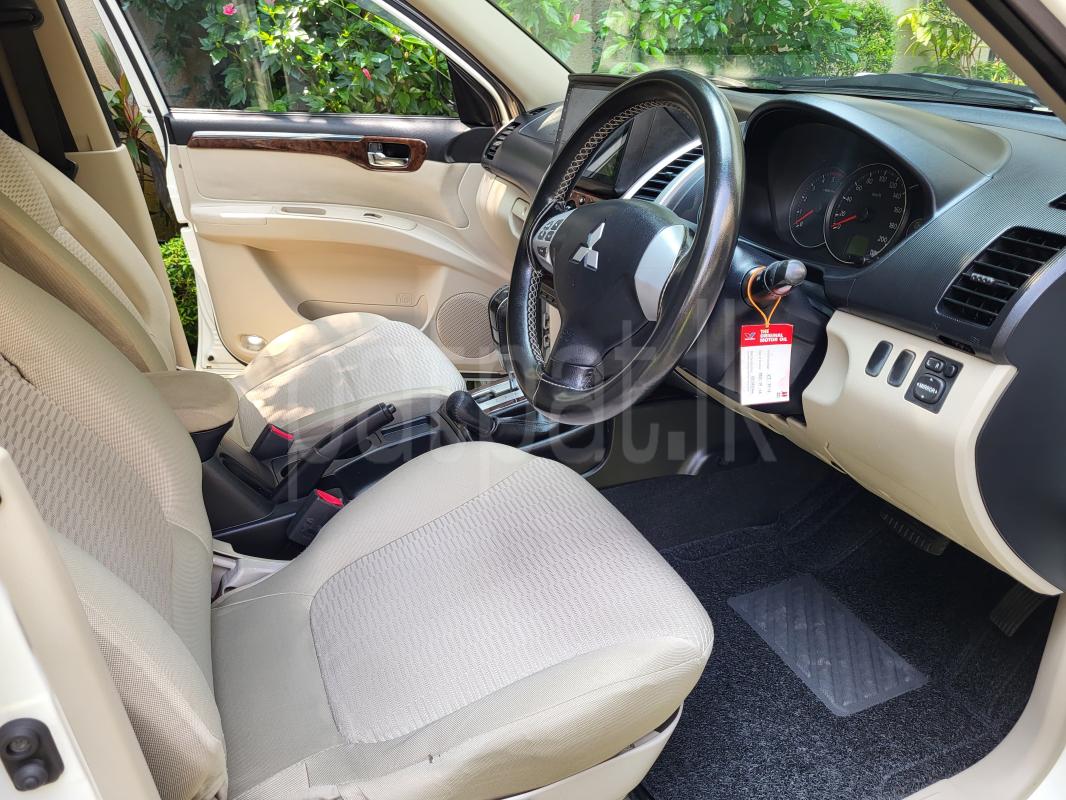 Advertisement image 5