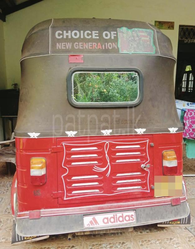 Bajaj 4 stroke 2010 - பயன்படுத்தப்பட்டது முச்சக்கர வண்டி sale in Sri Lanka - patpat.lk