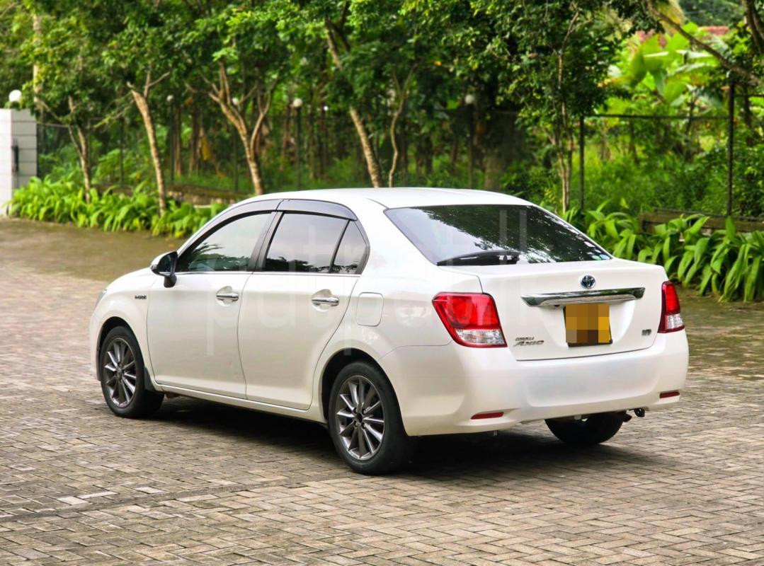 Toyota Axio 2015 - භාවිතා කරන ලද කාර් sale in Sri Lanka - patpat.lk