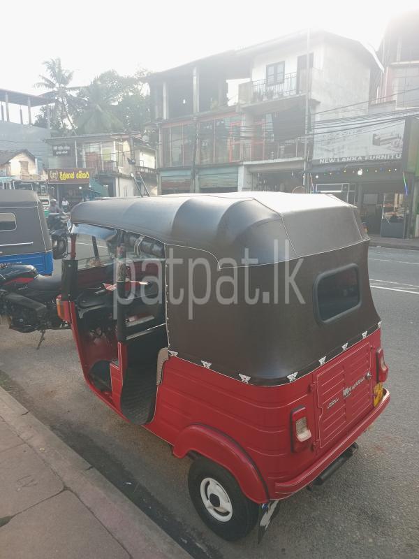 Bajaj 4 stroke 2012 - பயன்படுத்தப்பட்டது முச்சக்கர வண்டி sale in Sri Lanka - patpat.lk