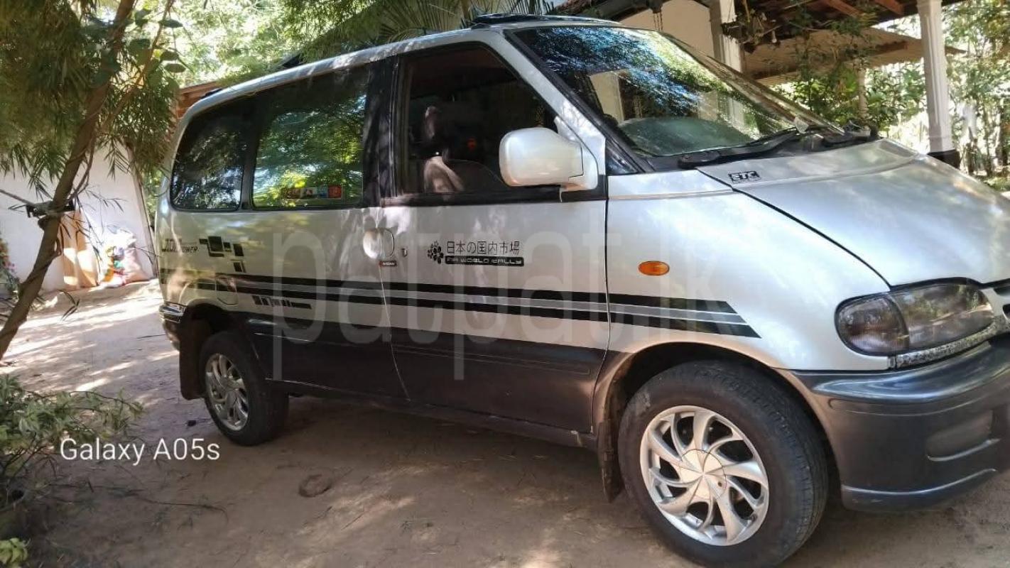 Nissan Serena 1998 - பயன்படுத்தப்பட்டது வேன் sale in Sri Lanka - patpat.lk