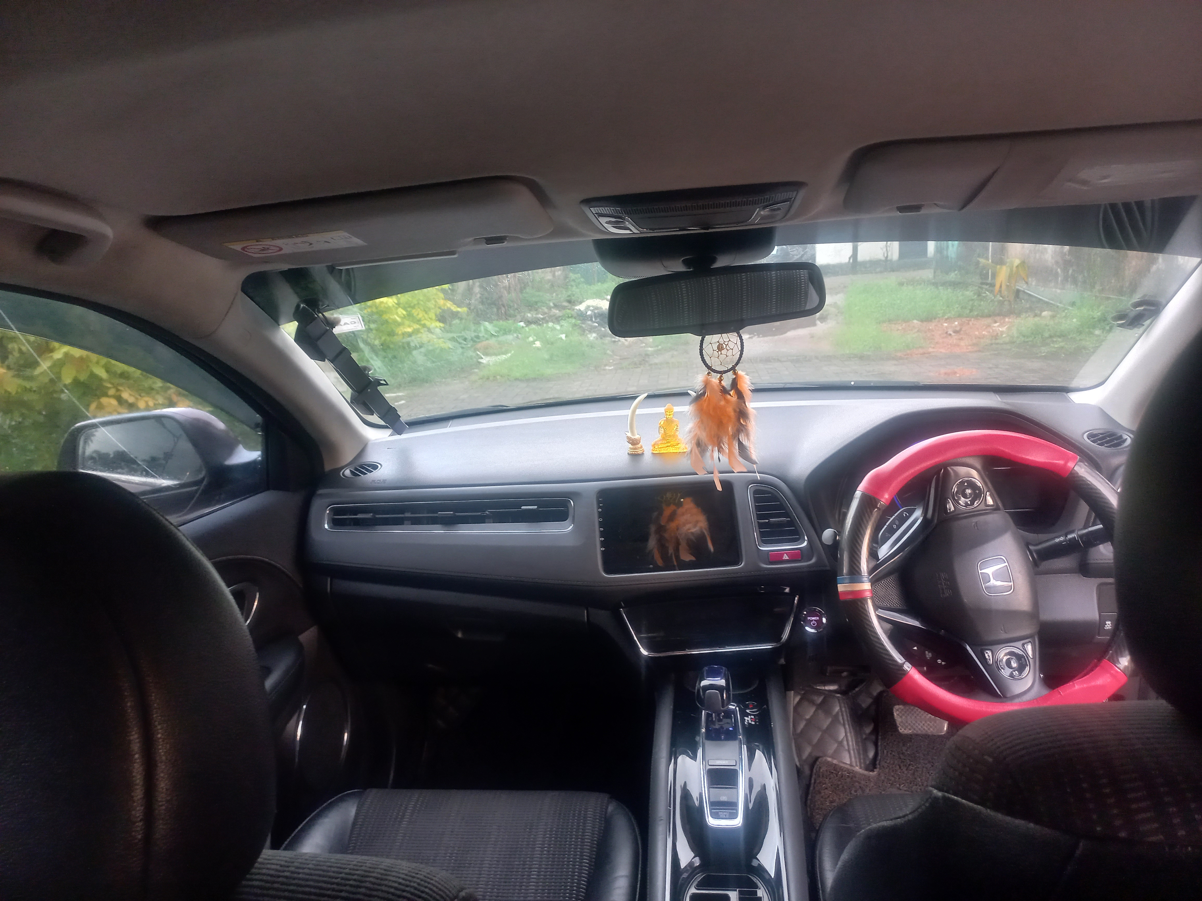 Honda vezel Car for rent