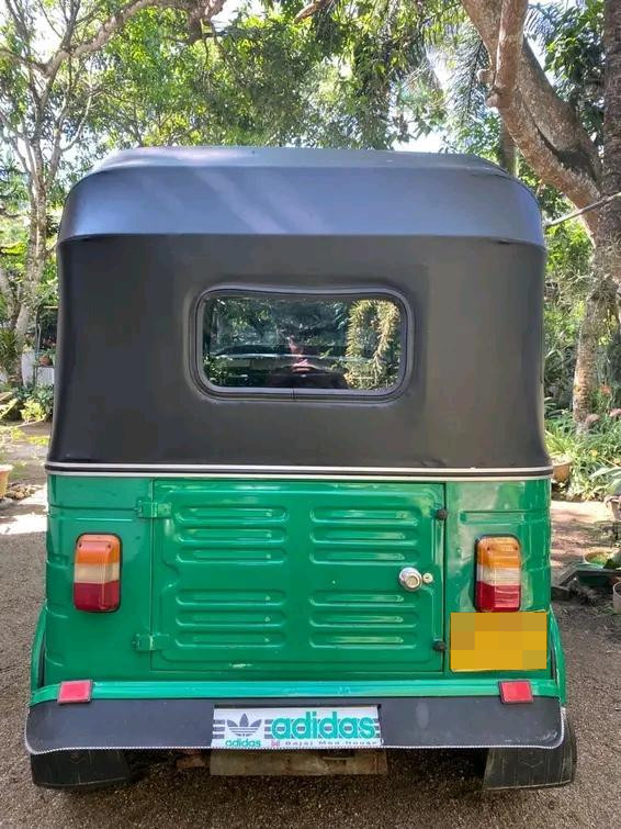 Bajaj Three Wheel 2013 - Used Three wheeler sale in Sri Lanka - patpat.lk
