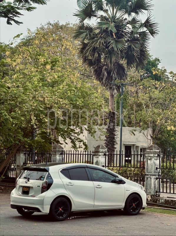 Advertisement image 4