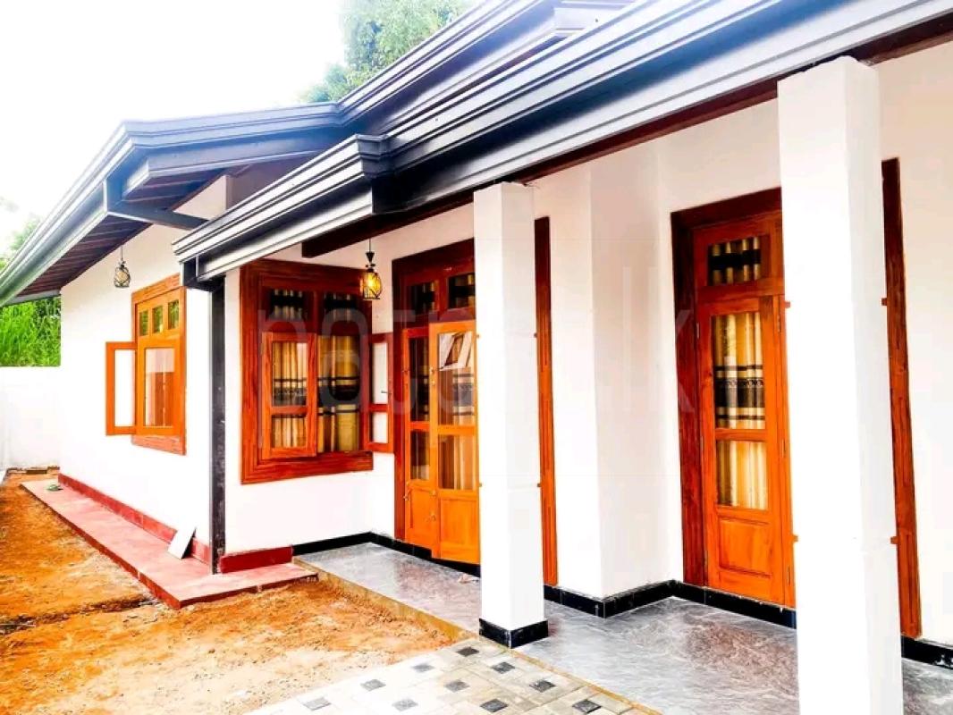 House for Sale in Homagama ads-image-1